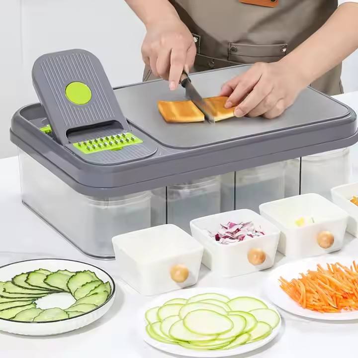Multifunctional Cutting Board with Built-In Storage Containers